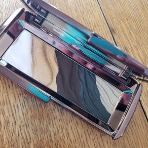Hourglass modernist eyeshadow palette